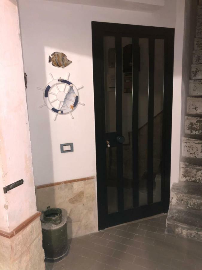 Vicolo Dei Pescatori Terracina Apartment ภายนอก รูปภาพ